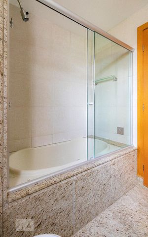 Apartamento para alugar com 167m², 4 quartos e 3 vagasSuíte 1