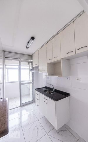 Apartamento para alugar com 68m², 2 quartos e 1 vaga Apartamento para alugar com 68m², 2 quartos e 1 vagaCozinha