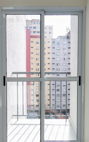 Apartamento à venda com 45m², 2 quartos e 1 vaga Apartamento à venda com 45m², 2 quartos e 1 vagaSacada
