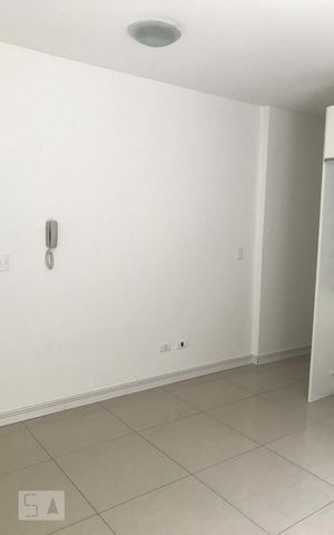 Apartamento para alugar com 35m², 1 quarto e 1 vaga Apartamento para alugar com 35m², 1 quarto e 1 vagaSala