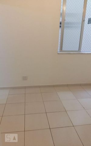 Studio à venda com 27m², 1 quarto e sem vaga Studio à venda com 27m², 1 quarto e sem vagaQuarto