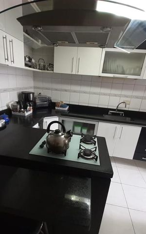 Apartamento à venda com 79m², 2 quartos e 1 vaga Apartamento à venda com 79m², 2 quartos e 1 vagaCozinha