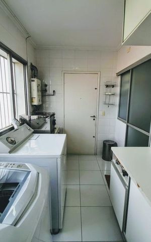 Apartamento para alugar com 123m², 3 quartos e 2 vagas Apartamento para alugar com 123m², 3 quartos e 2 vagasÁrea de serviço