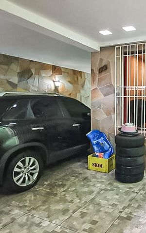 Casa à venda com 170m², 4 quartos e sem vagaGaragem