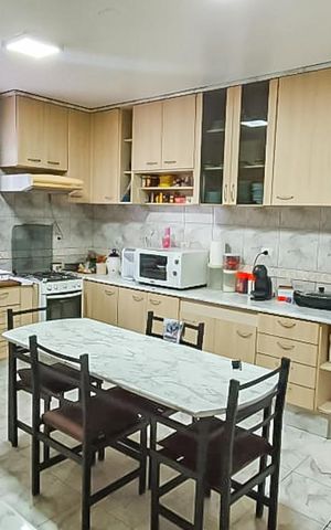 Casa à venda com 170m², 4 quartos e sem vagaCozinha