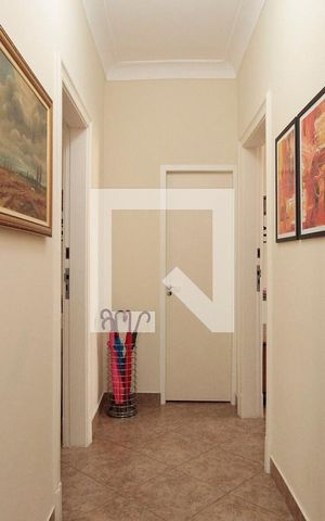 Apartamento à venda com 82m², 2 quartos e sem vagaCorredor