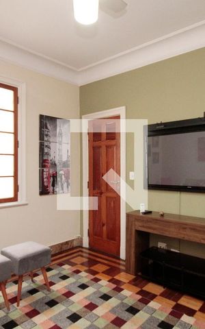 Apartamento à venda com 82m², 2 quartos e sem vagaSala