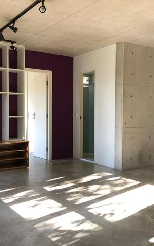 Apartamento à venda com 70m², 1 quarto e 1 vaga Apartamento à venda com 70m², 1 quarto e 1 vagaSala