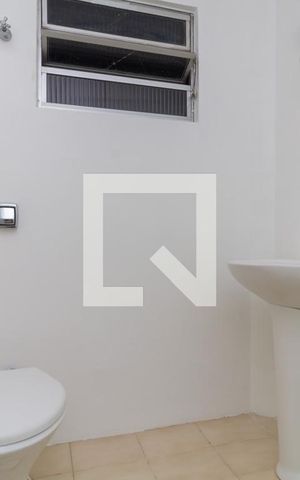 Apartamento para alugar com 40m², 1 quarto e sem vaga Apartamento para alugar com 40m², 1 quarto e sem vagaBanheiro