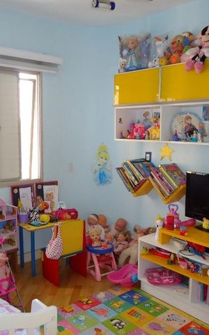 Apartamento à venda com 105m², 3 quartos e 2 vagas Apartamento à venda com 105m², 3 quartos e 2 vagasQuarto