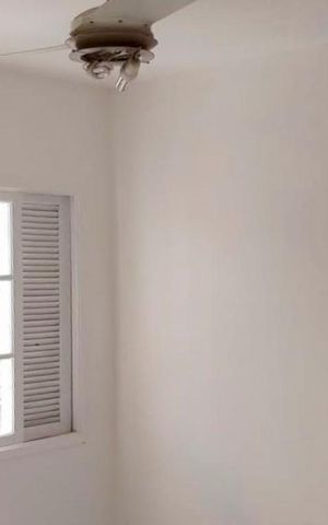 Casa à venda com 250m², 3 quartos e 6 vagas Casa à venda com 250m², 3 quartos e 6 vagasQuarto 2