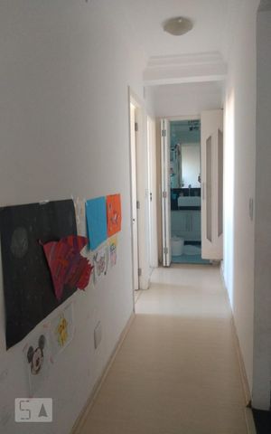 Apartamento à venda com 63m², 2 quartos e 1 vaga Apartamento à venda com 63m², 2 quartos e 1 vagaCorredor