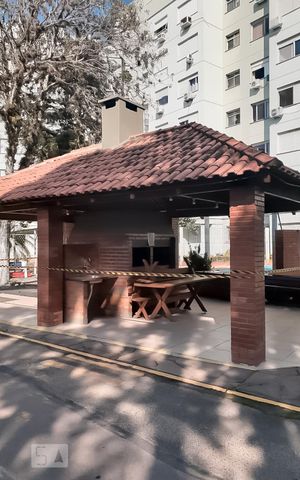Apartamento à venda com 60m², 2 quartos e 1 vagaChurrasqueira