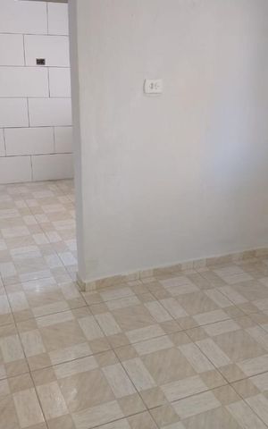 Casa para alugar com 28m², 1 quarto e sem vaga Casa para alugar com 28m², 1 quarto e sem vagaQuarto Sala