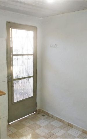 Casa para alugar com 28m², 1 quarto e sem vaga Casa para alugar com 28m², 1 quarto e sem vagaCozinha
