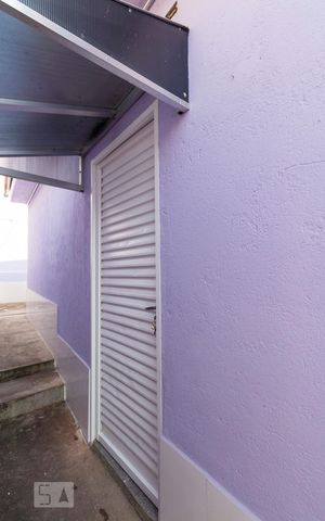 Casa para alugar com 25m², 1 quarto e sem vagaEntrada