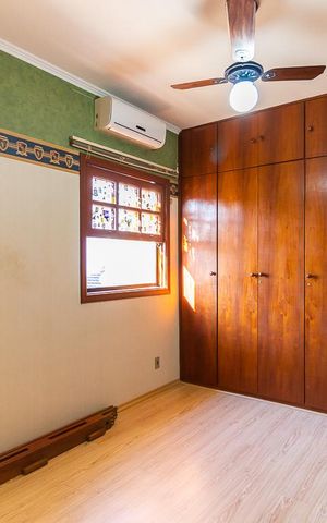 Casa de condomínio à venda com 600m², 5 quartos e 6 vagas Casa de condomínio à venda com 600m², 5 quartos e 6 vagasQuarto da suíte 4