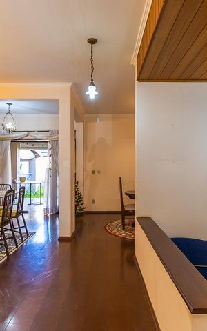 Casa de condomínio à venda com 600m², 5 quartos e 6 vagas Casa de condomínio à venda com 600m², 5 quartos e 6 vagasSala - Entrada