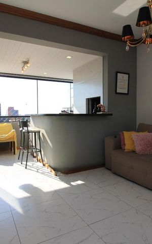 Apartamento à venda com 98m², 3 quartos e 1 vagaSala