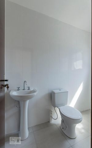 Casa de condomínio à venda com 70m², 3 quartos e 2 vagasQuarto 3 - Suíte/ Banheiro