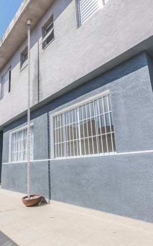 Casa de condomínio à venda com 70m², 3 quartos e 2 vagasFachada