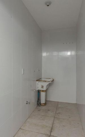 Casa de condomínio à venda com 70m², 3 quartos e 2 vagasÁrea de serviço