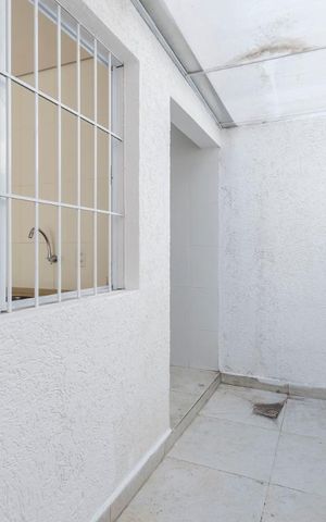 Casa de condomínio à venda com 70m², 3 quartos e 2 vagasÁrea de serviço