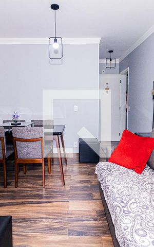 Apartamento à venda com 64m², 2 quartos e 1 vaga Apartamento à venda com 64m², 2 quartos e 1 vagaSala