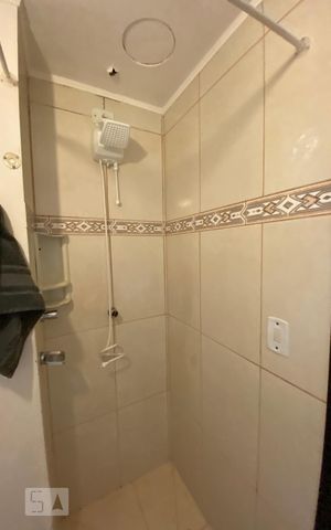 Apartamento à venda com 32m², 1 quarto e sem vagaBanheiro