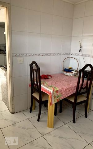 Casa à venda com 400m², 5 quartos e 2 vagas Casa à venda com 400m², 5 quartos e 2 vagasCopa