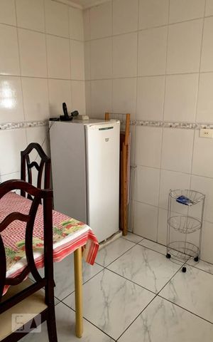 Casa à venda com 400m², 5 quartos e 2 vagas Casa à venda com 400m², 5 quartos e 2 vagasCopa