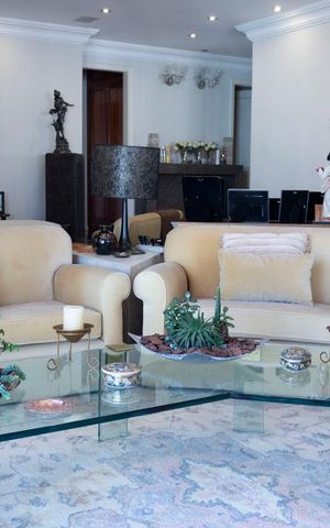 Apartamento à venda com 272m², 4 quartos e 5 vagasSala de estar 1 