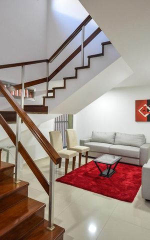 Casa para alugar com 500m², 4 quartos e 6 vagasHall de entrada