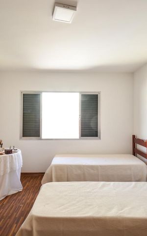 Casa para alugar com 500m², 4 quartos e 6 vagasSuíte 2