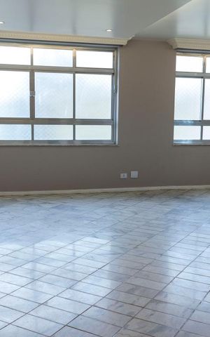 Apartamento à venda com 200m², 4 quartos e 2 vagasSala