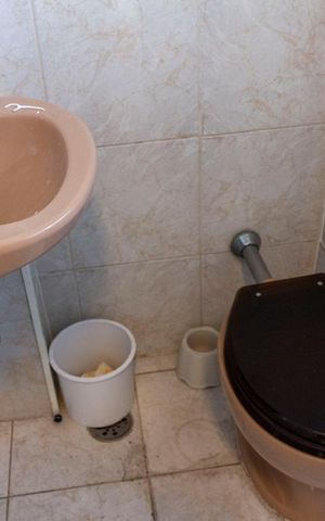 Apartamento à venda com 200m², 4 quartos e 2 vagasBanheiro de Serviço