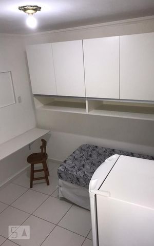 Studio para alugar com 18m², 1 quarto e sem vaga