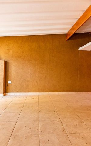 Casa à venda com 160m², 2 quartos e 2 vagasGaragem