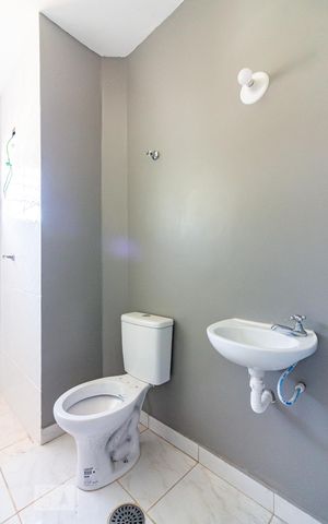Casa à venda com 160m², 2 quartos e 2 vagasBanheiro