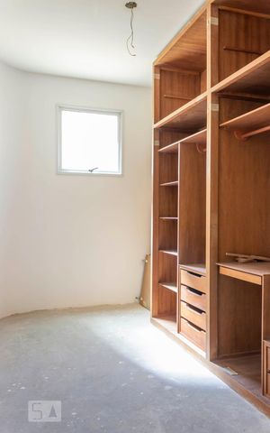 Casa para alugar com 400m², 4 quartos e 3 vagascloset quarto