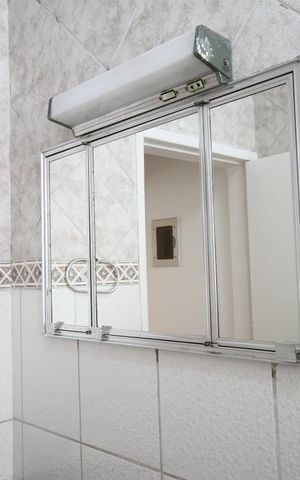 Casa para alugar com 110m², 2 quartos e 1 vagaBanheiro Cima