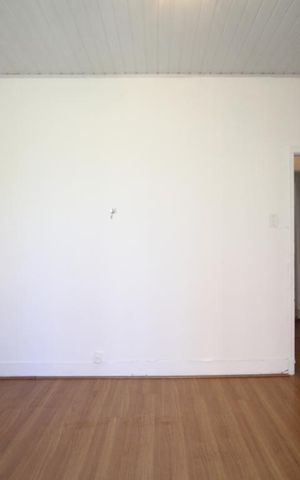 Casa para alugar com 110m², 2 quartos e 1 vagaQuarto1