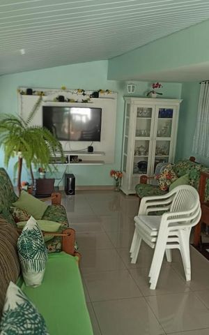 Apartamento à venda com 177m², 4 quartos e 2 vagas Apartamento à venda com 177m², 4 quartos e 2 vagasSala