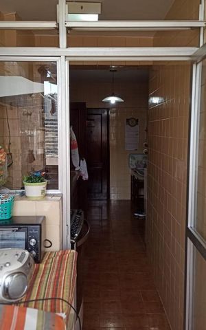 Apartamento à venda com 177m², 4 quartos e 2 vagas Apartamento à venda com 177m², 4 quartos e 2 vagasCozinha