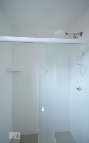 Apartamento para alugar com 45m², 1 quarto e 2 vagasBanheiro