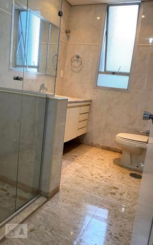 Apartamento à venda com 200m², 4 quartos e 2 vagasBanheiro