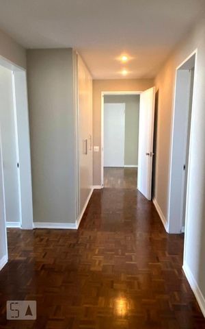 Apartamento à venda com 200m², 4 quartos e 2 vagasCorredor