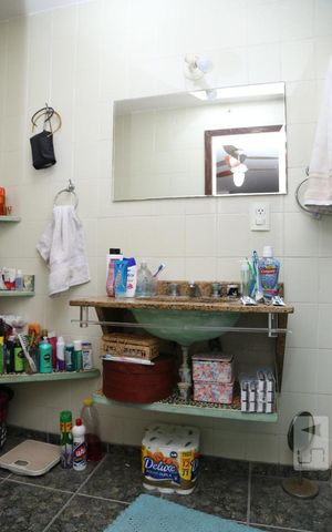 Apartamento à venda com 126m², 3 quartos e 2 vagasBanheiro da Suíte