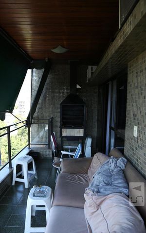 Apartamento à venda com 126m², 3 quartos e 2 vagasVaranda da Sala