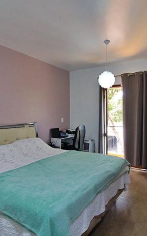 Casa à venda com 315m², 3 quartos e 4 vagas Casa à venda com 315m², 3 quartos e 4 vagasSuíte 2